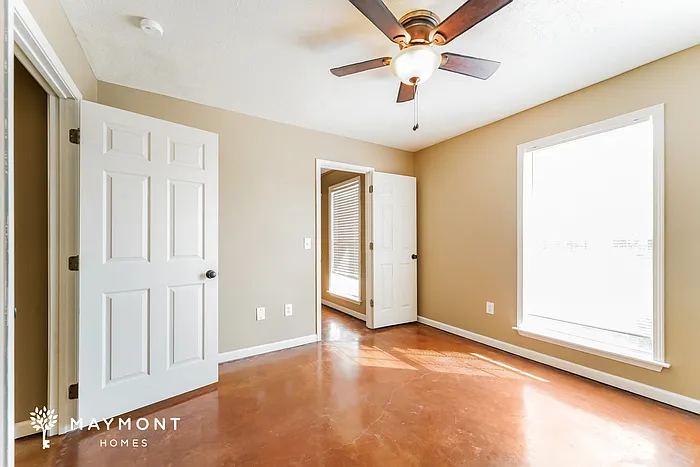 252 Greensview Dr — Photo 9