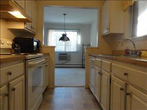 Bright Newer Kitchen