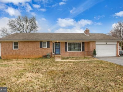 106 Sunset Dr, Mount Holly Springs, PA, 17065
