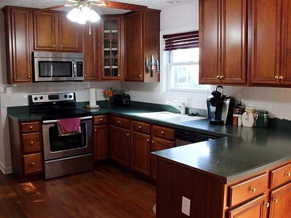 5th image of 517 Terrace Creek Ct