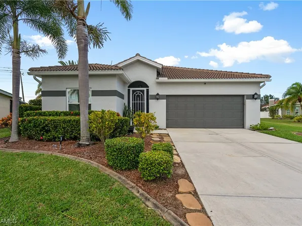 11194 Lakeland Cir, Fort Myers, FL 33913