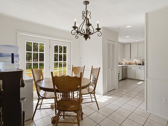 2nd image of 156 County Road 208