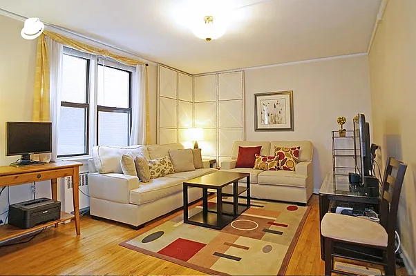 Rented by Level Group | media 19