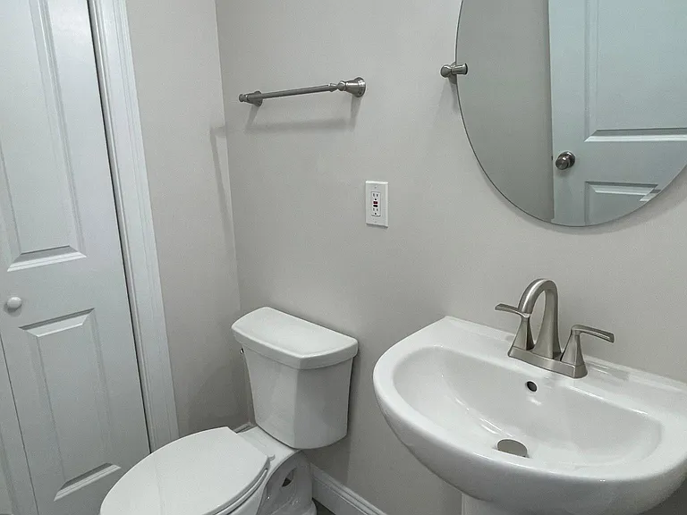 3 Canal St #3B — Photo 23