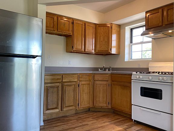 2nd image of 10904 34th Ave #3UPPER