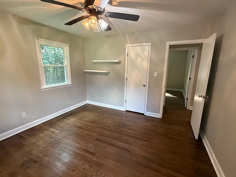 131 Brookside Rd — Photo 5