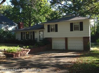 7719 Aberdeen St, Prairie Village, KS 66208
