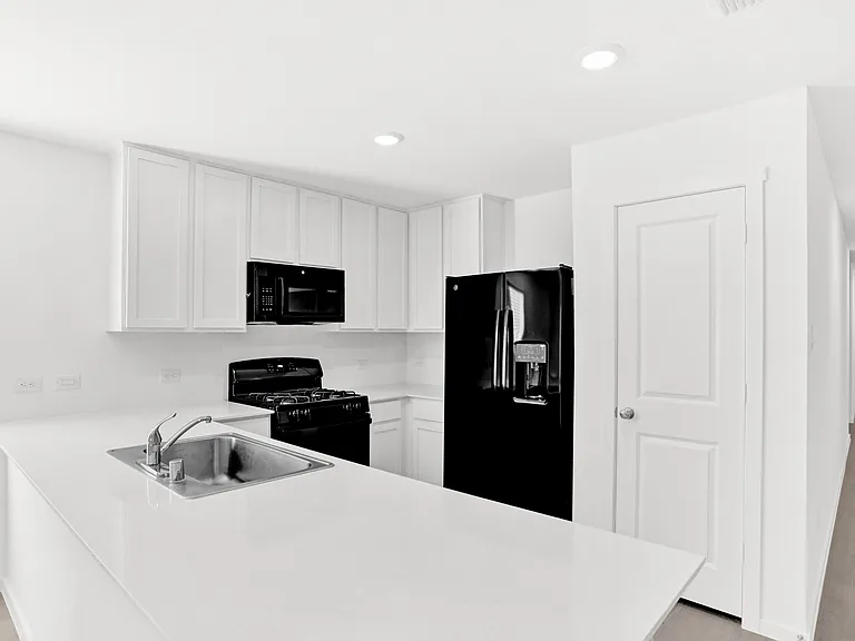 1025 Macnab Dr — Photo 17