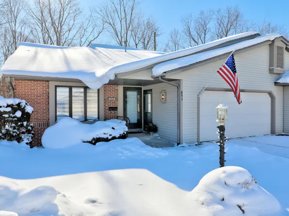 893 Harvest Dr, Holland, MI 49423