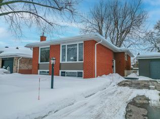 5 Knox Ct, North Bay, ON P1A2P6
