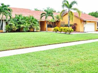 2423 Deer Creek Lakes Dr, Deerfield Beach, FL 33442