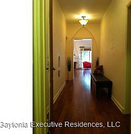 3rd image of 212 Quincy Ave APT 201