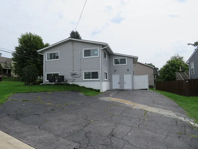 551 N Washington Ave #A — Photo 4