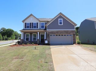 1745 Boulder Ridge Dr, Gastonia, NC 28052