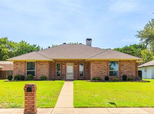 435 Bradshaw St, Cedar Hill, TX 75104