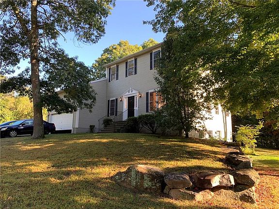 2nd image of 45 Woodstock Ln