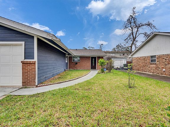 3rd image of 1630 Hollow Hook Rd