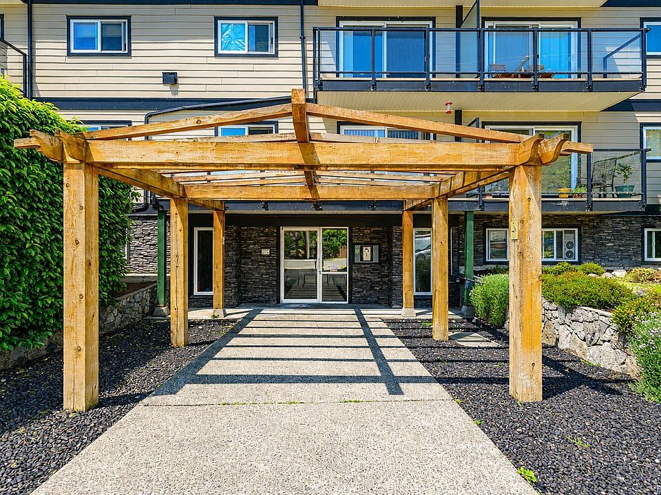 1st image of 218 Bayview Ave #310