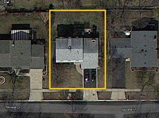 1574 Nevada Ln, Elk Grove Village, IL 60007