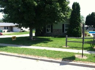 1618 Brickville Rd, Sycamore, IL 60178