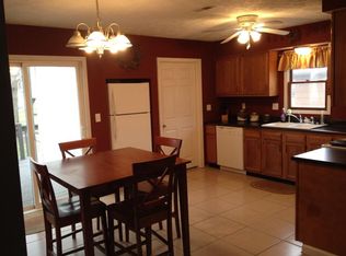 1004 W Pine St, Jerseyville, IL 62052