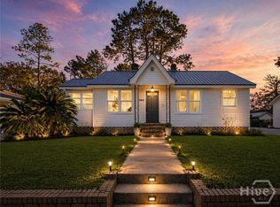 1513 E 34th St, Savannah, GA 31404
