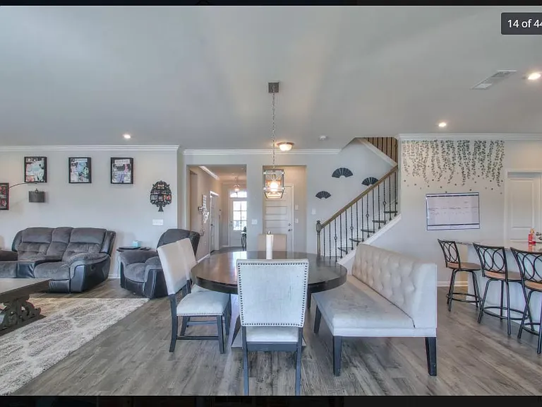 3613 Magpie Ln N — Photo 23