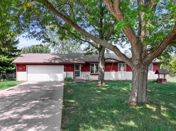 4710 West Greenfield Road, Janesville, WI 53548