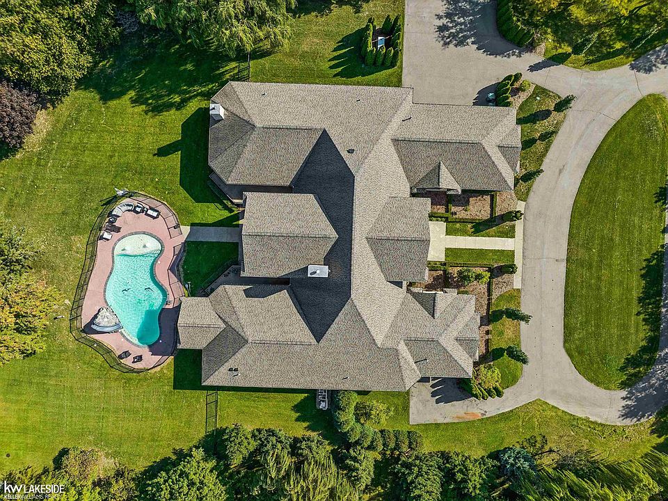 21575 22 Mile Rd, MI 48044 MLS 50101786 Zillow