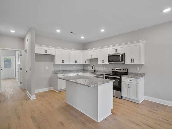 2nd image of 90 Stone Gate Ln