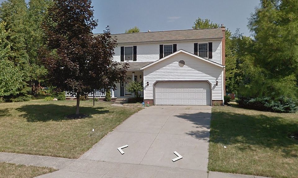 1st image of 2631 Lermitage Pl