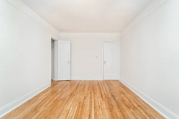 Rented by Modern Spaces | media 12