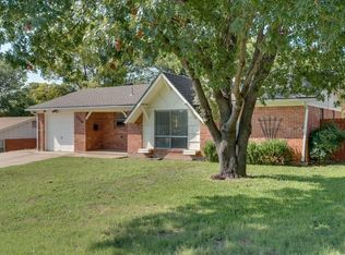 6358 Basswood Dr, Fort Worth, TX 76135