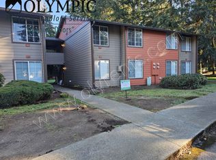 7514 Trails End Dr SE APT 8C, Olympia, WA 98501