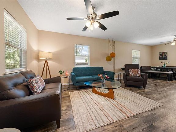 4th image of 401 DEMPSEY ROAD