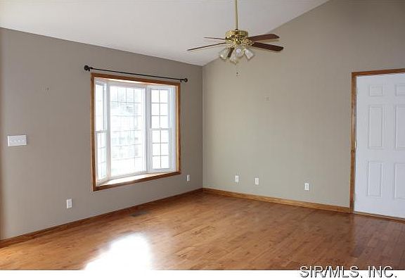 2nd image of 43 Austin Ave