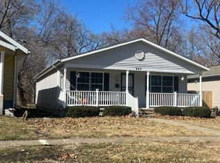 923 S 14th St, Springfield, IL 62703