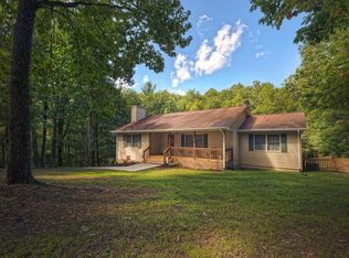 6214 Hillcrest Rd, Salem, VA 24153