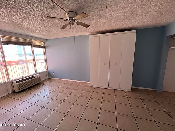 4th image of 2043 S Atlantic Ave #301