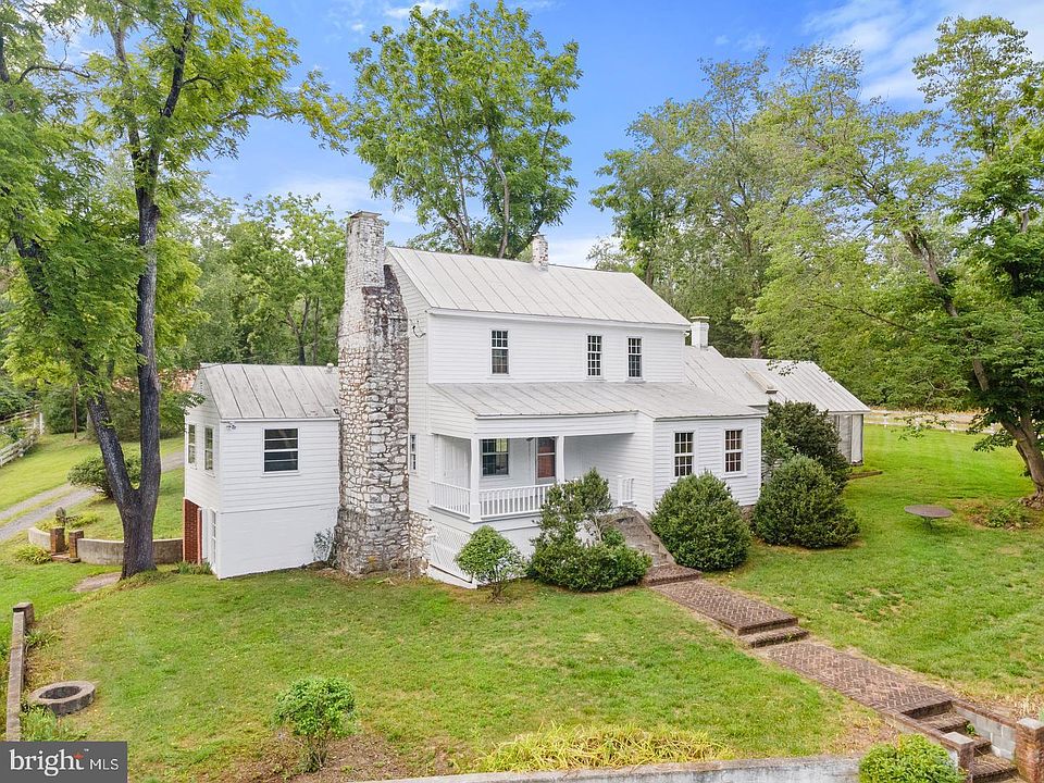 1st image of 9083 Caynor Pl