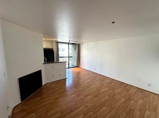 7320 Hawthorn Ave APT 115, Los Angeles, CA 90046