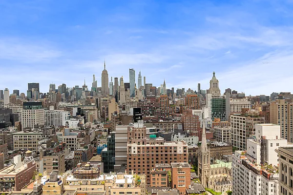 Rented by Douglas Elliman | media 15