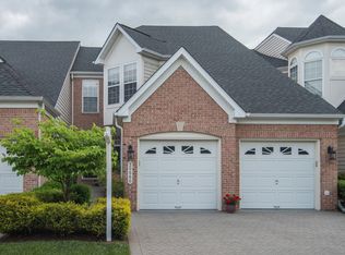 20860 Royal Villa Ter, Sterling, VA 20165