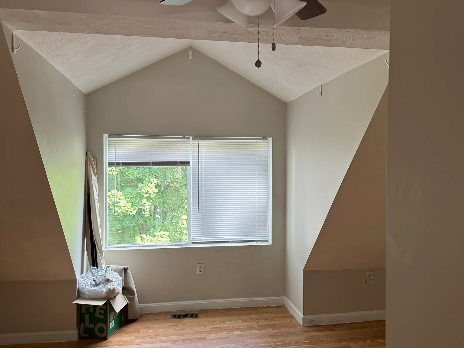 4 bed, 1800 sqft, $4,800 — Photo 2