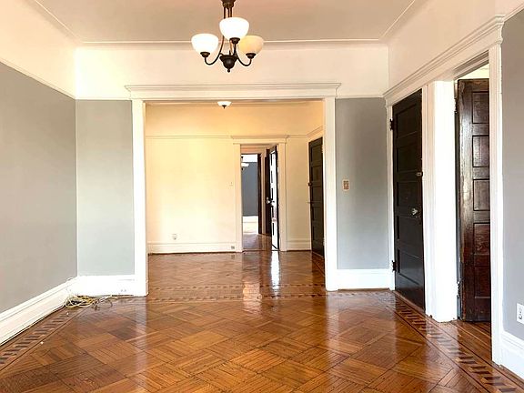 2nd image of 186 Sterling St #2