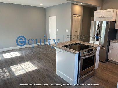 3rd image of 744 S 1300 E