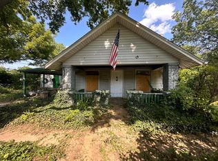 403 S Kirkpatrick St, El Dorado Springs, MO 64744