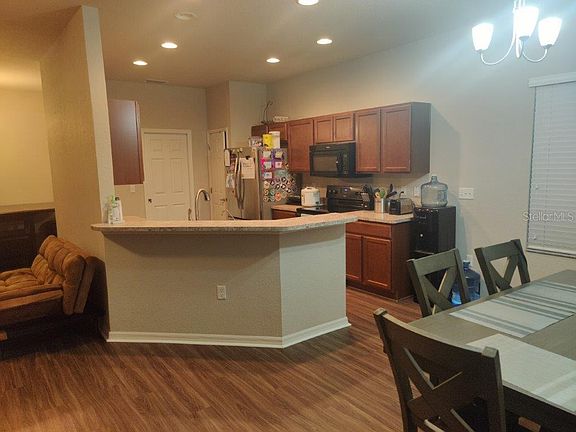 3rd image of 11233 Southwind Lake Dr