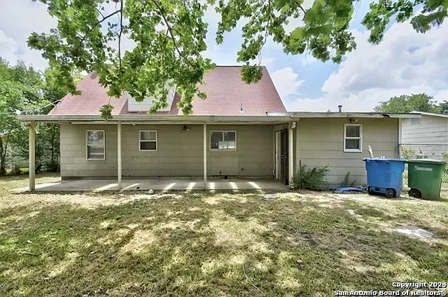 2619 Sleepy Glade St — Photo 21