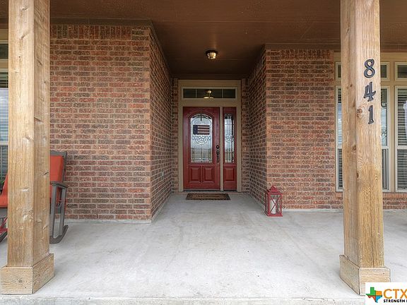 3rd image of 841 Watson Ln